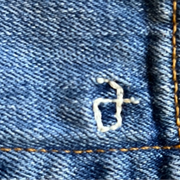 Rag & Bone Dre Low Rise Denim Shorts Bishop Women’s Sz 28 Cut-Offs Inseam 3.5” - Picture 4 of 8